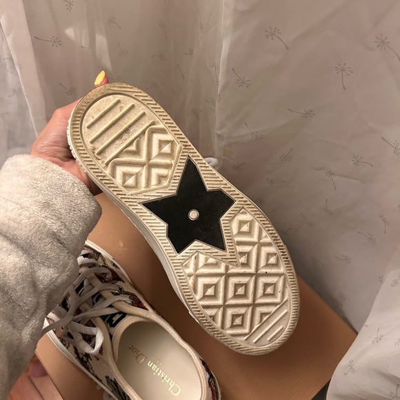 Walk ‘n’ Dior Floral Canvas Sneakers - Picture 8 of 9